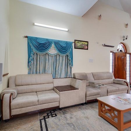 טירופאטי Collection O Mahika Homestay מראה חיצוני תמונה