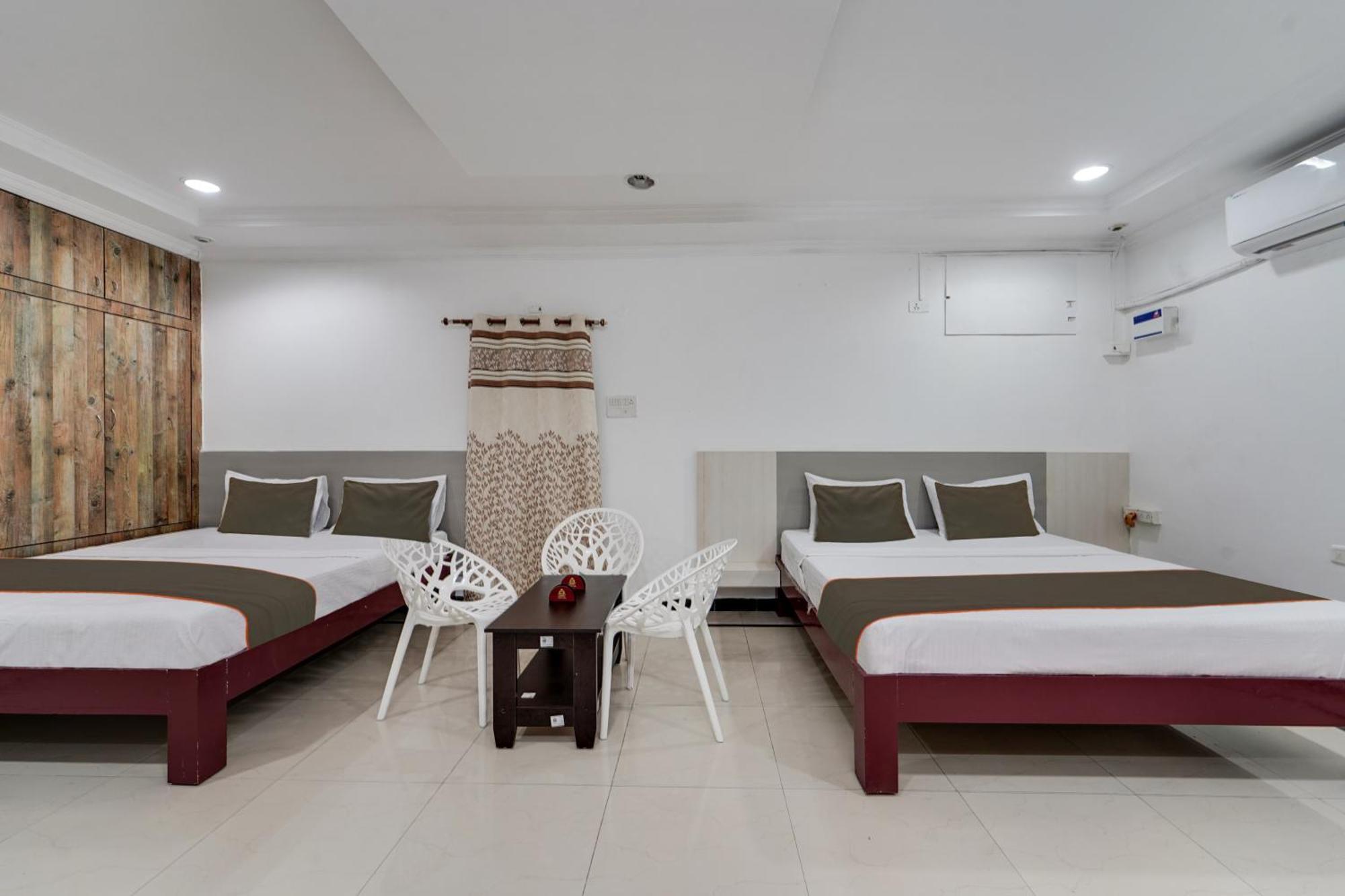 טירופאטי Collection O Mahika Homestay מראה חיצוני תמונה