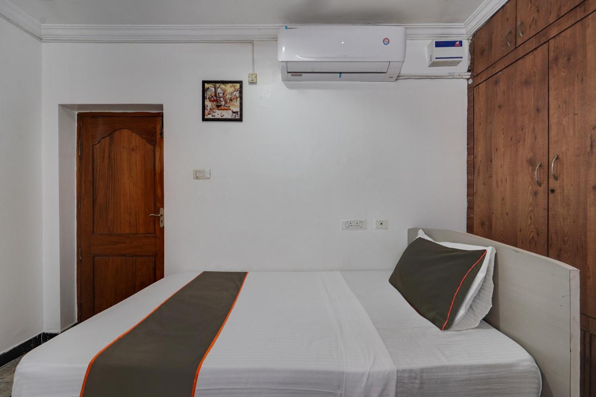 טירופאטי Collection O Mahika Homestay מראה חיצוני תמונה